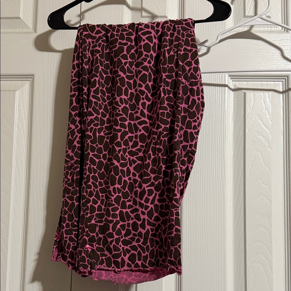 Pink and Black Patterned Pajama Capris